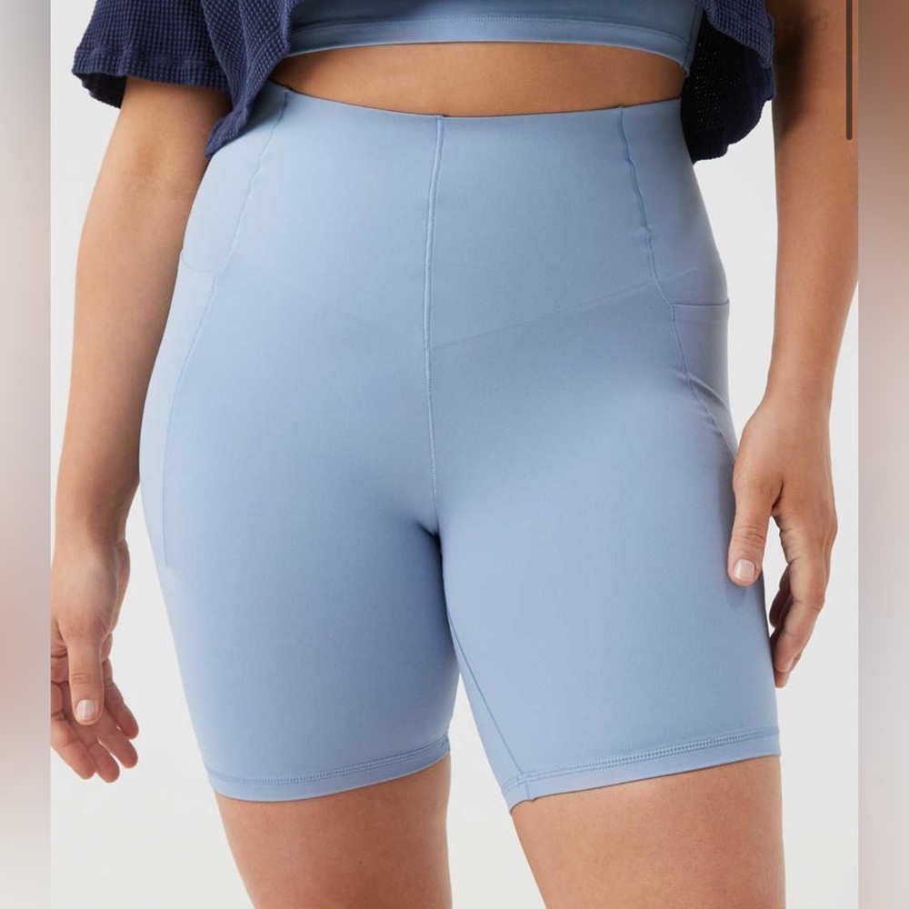 OFFLINE By Aerie Real Me Xtra Hold Up! Pocket 7" Bike Short Small Monaco blue